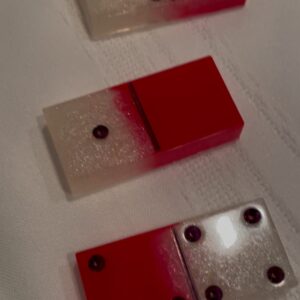 Domino Set - Radiant Pearl Red
