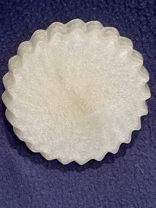 Pearlescent Swirl Trinket Tray - Image 3