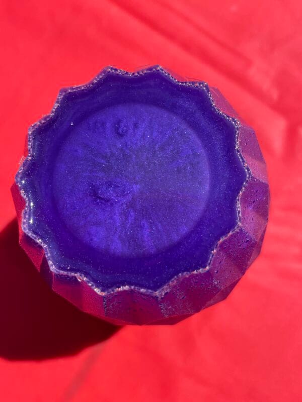 Majestic Gloam: Vase - Image 2